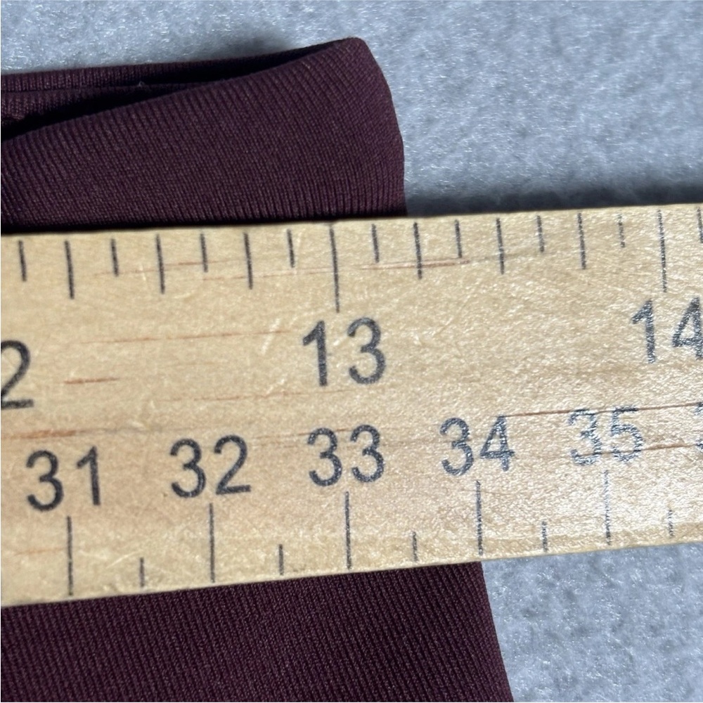 Lululemon Drop It Like It’s Hot Leggings Women’s 6 Burgundy Athlesure Workout - Picture 3 of 10